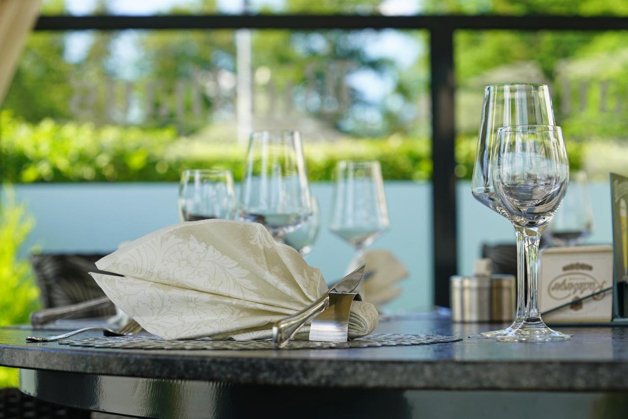 Hotel Und Restaurant Buehlhaus Айбенщок Екстериор снимка