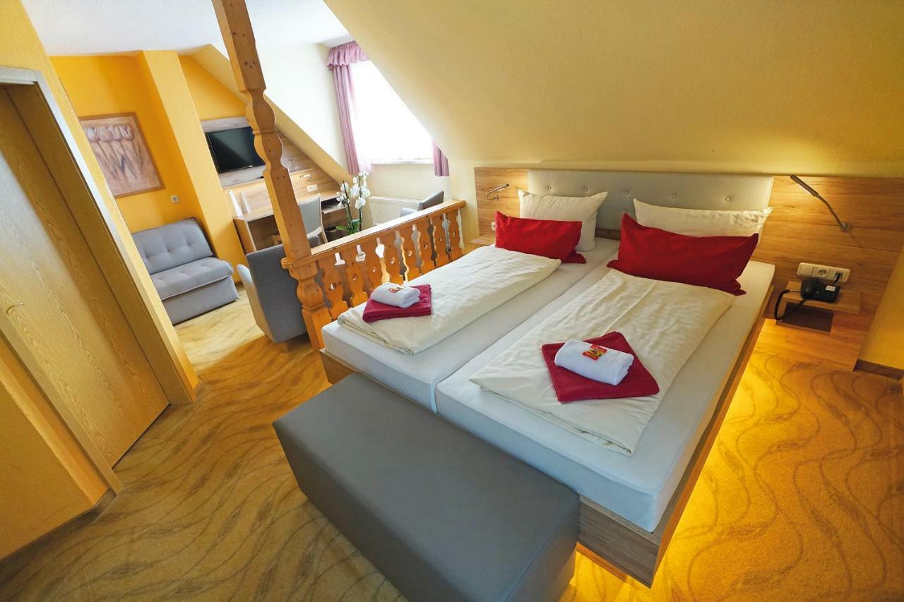 Hotel Und Restaurant Buehlhaus Айбенщок Екстериор снимка