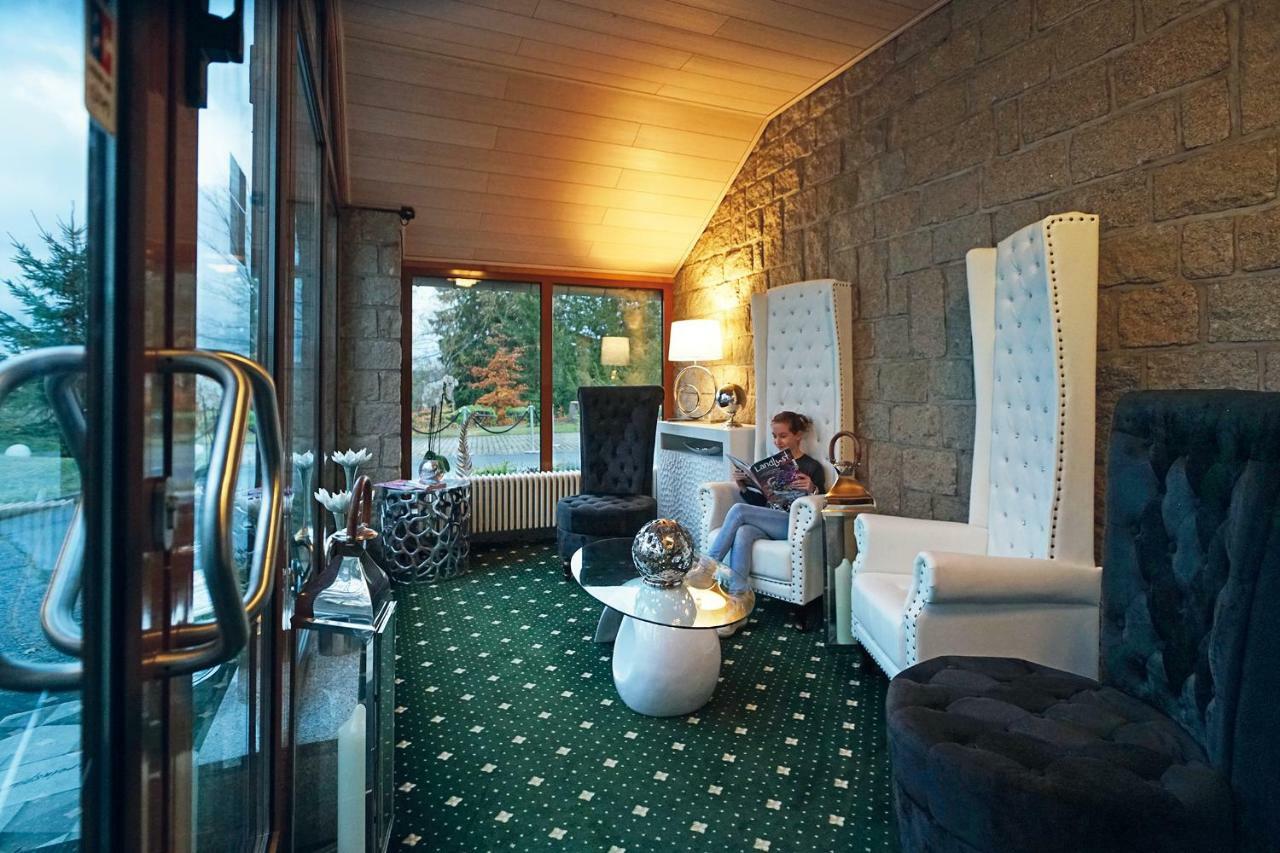 Hotel Und Restaurant Buehlhaus Айбенщок Екстериор снимка