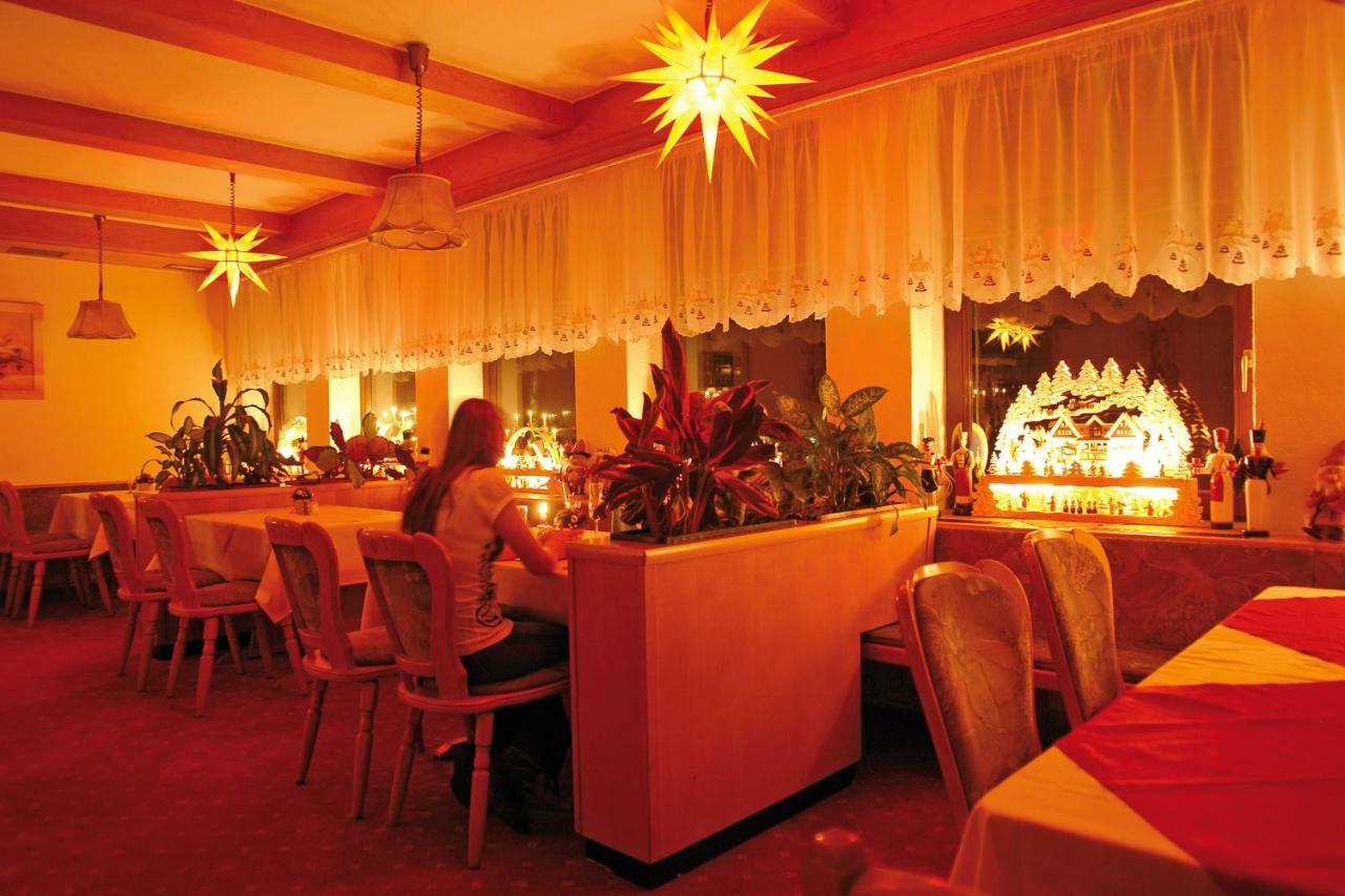 Hotel Und Restaurant Buehlhaus Айбенщок Екстериор снимка